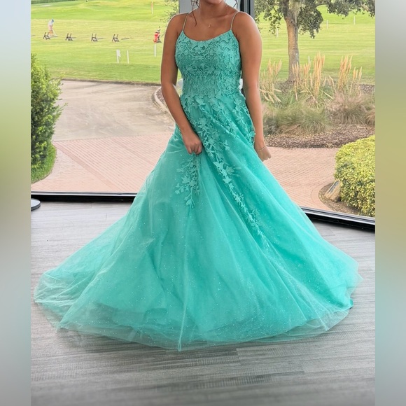 Sweet 16 / quinceaera formal dress Sweet 16 / quinceaera formal dress